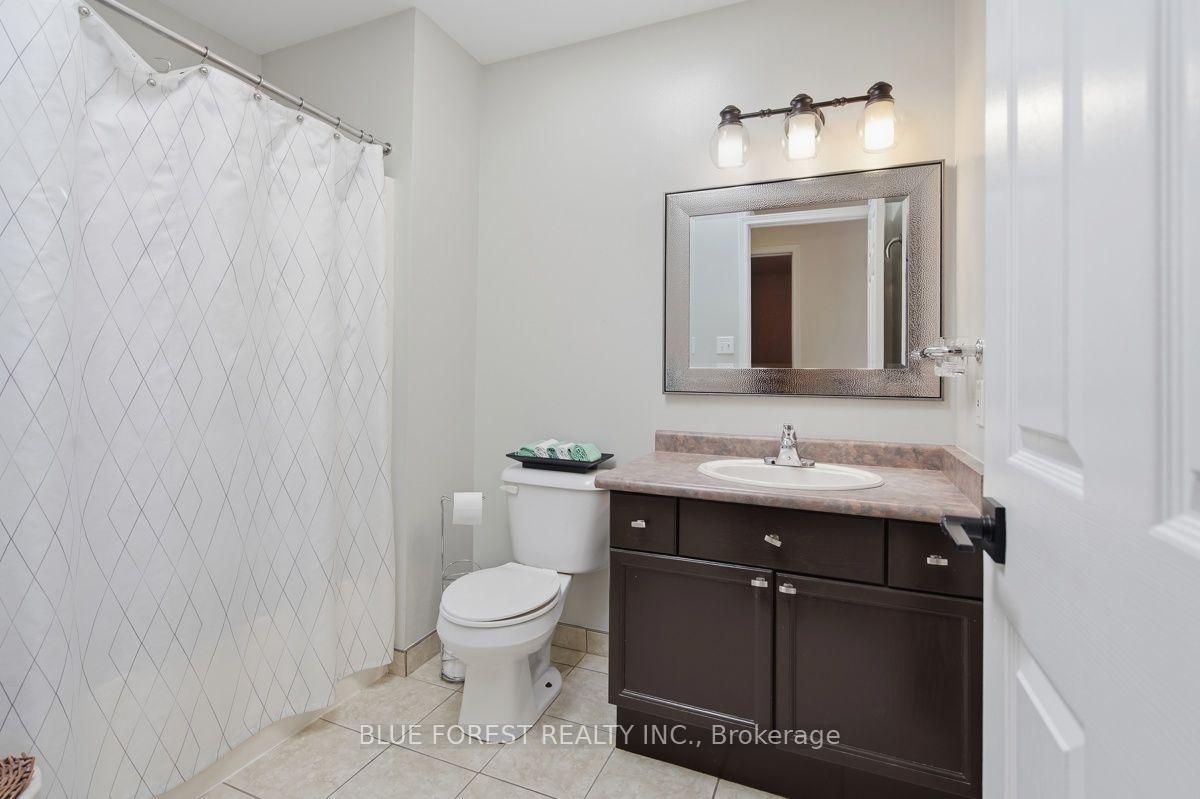 Photo 25 of 1406 Aspenridge Crescent, London, East A — HOMEH