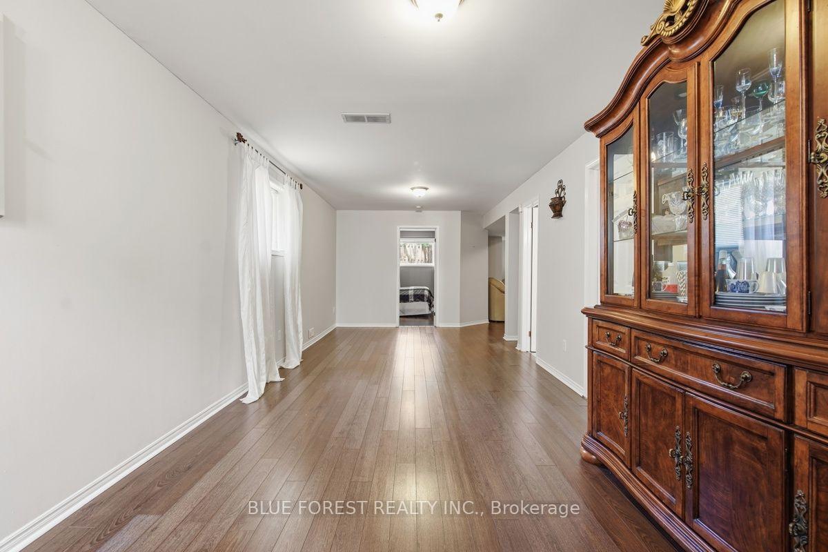 Photo 27 of 1406 Aspenridge Crescent, London, East A — HOMEH
