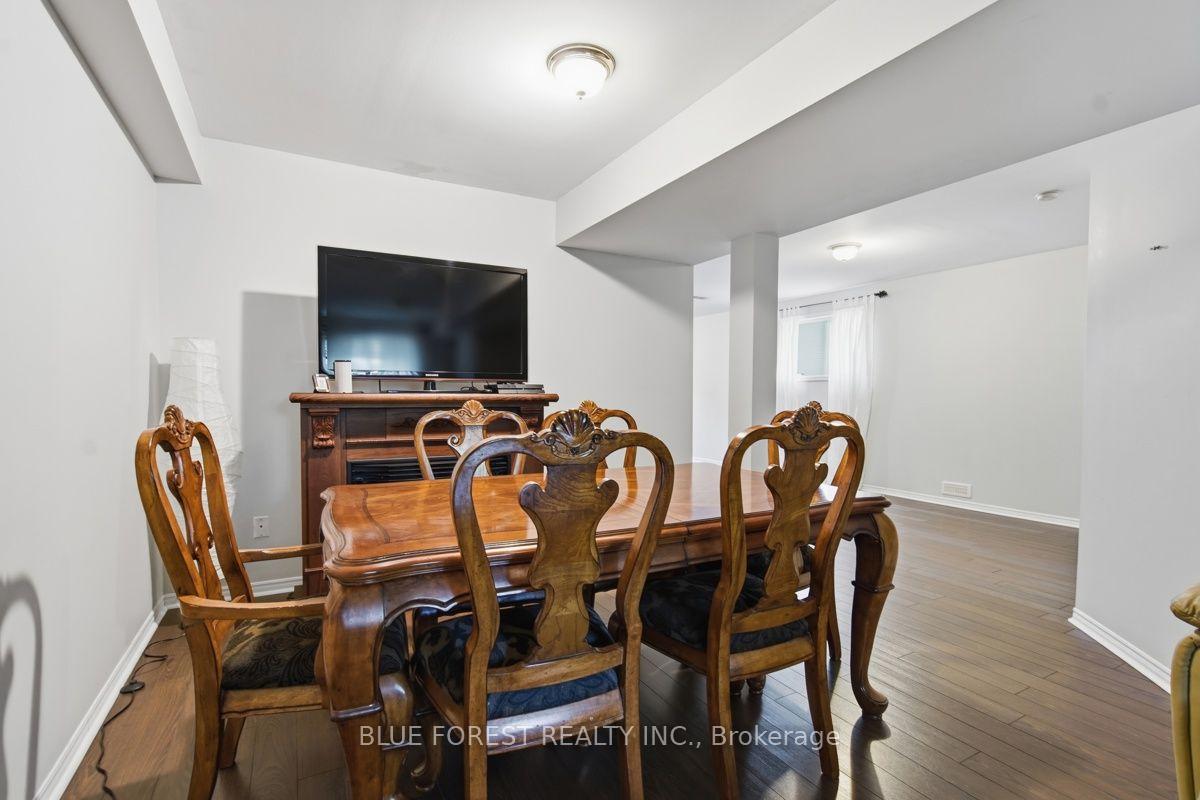 Photo 31 of 1406 Aspenridge Crescent, London, East A — HOMEH