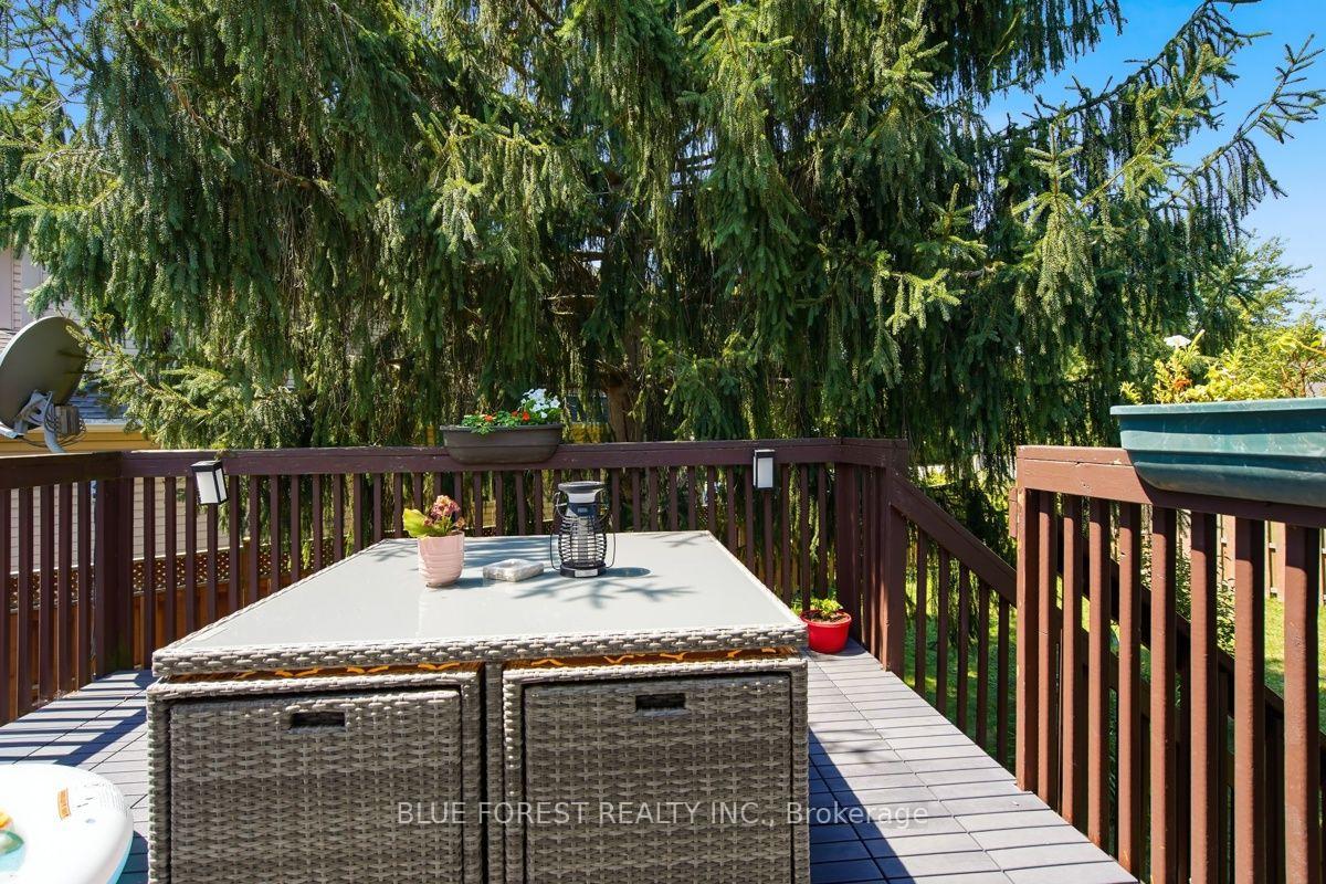 Photo 38 of 1406 Aspenridge Crescent, London, East A — HOMEH