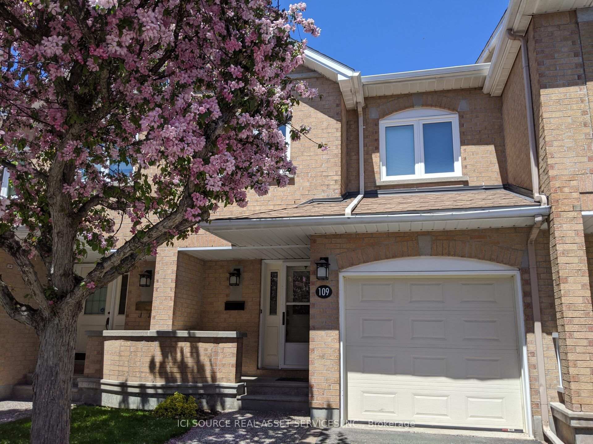 Photo 1 of 109 Dalecroft Crescent, Ottawa, Centrepointe — HOMEH