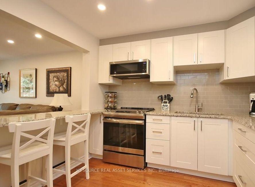 Photo 5 of 109 Dalecroft Crescent, Ottawa, Centrepointe — HOMEH