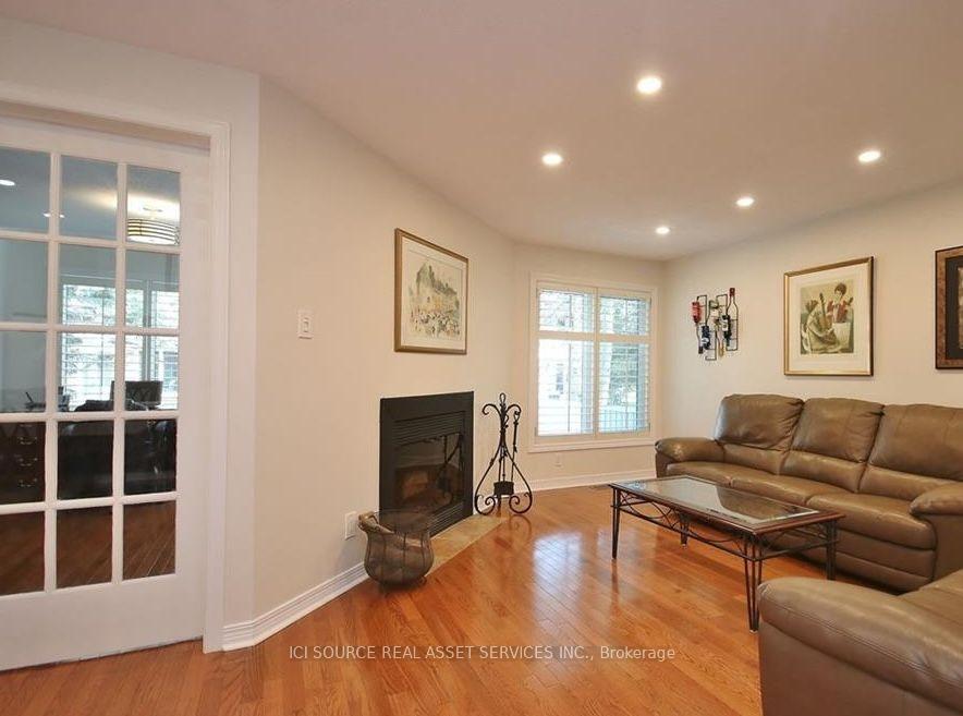 Photo 9 of 109 Dalecroft Crescent, Ottawa, Centrepointe — HOMEH