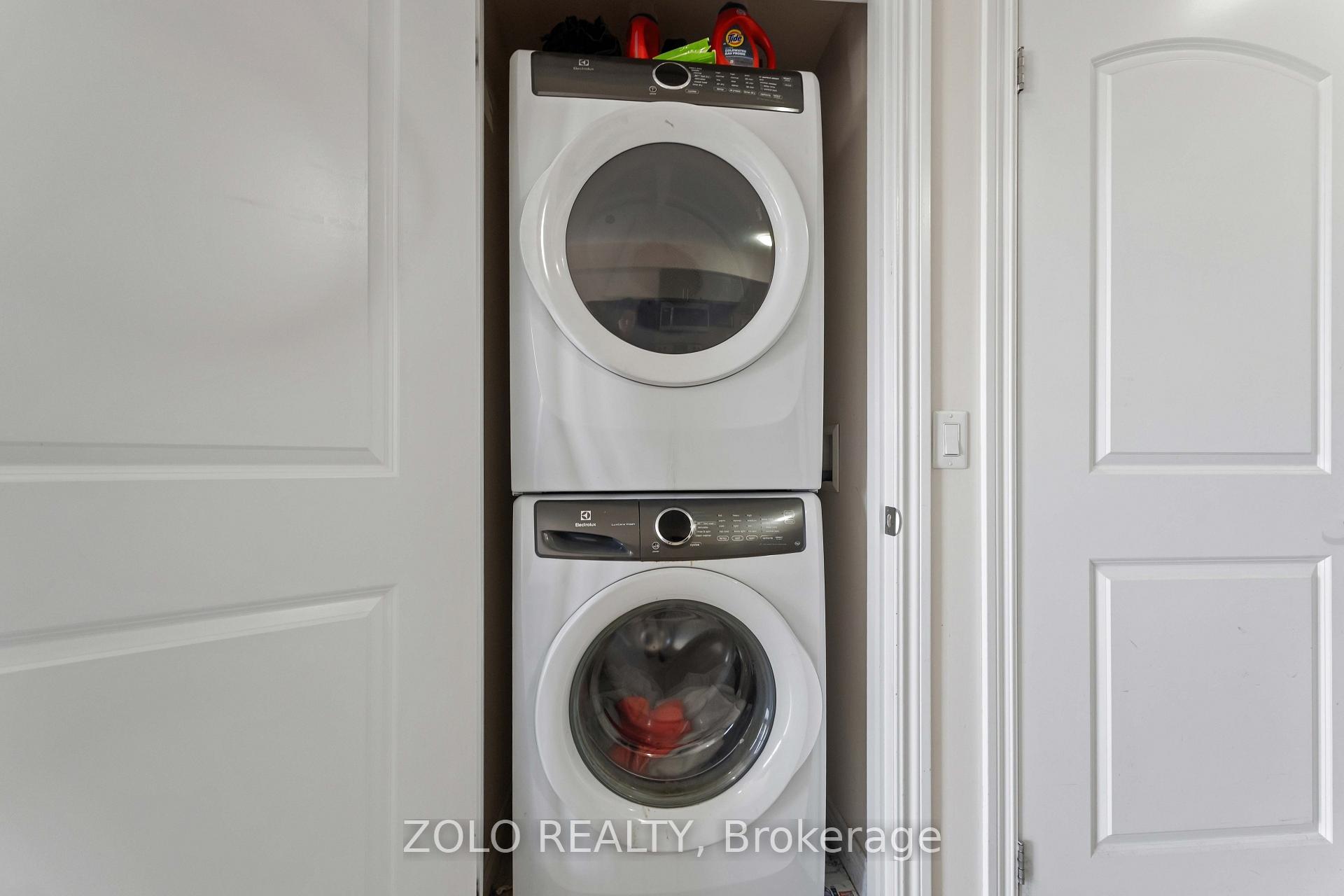 Photo 12 of Unit 304, 886 Golf Links Road, Hamilton, Meadowlands — HOMEH