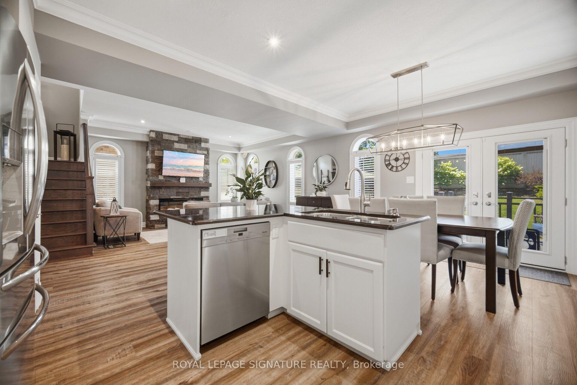 Photo 11 of 5152 Bird Boulevard, Burlington, Orchard — HOMEH