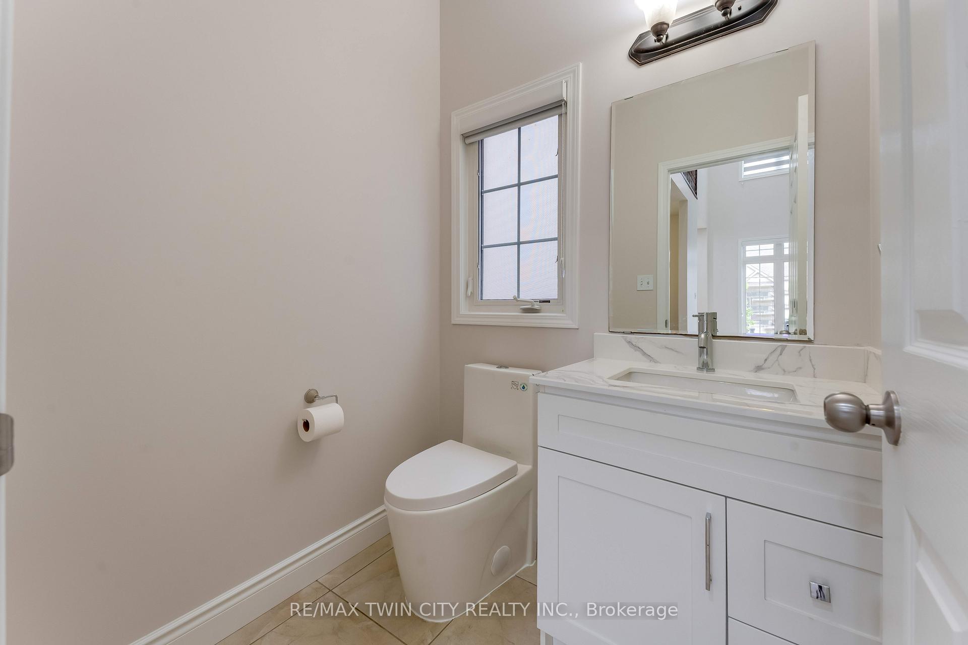 Photo 12 of 1263 Countrystone Drive, Kitchener, Highland West — HOMEH