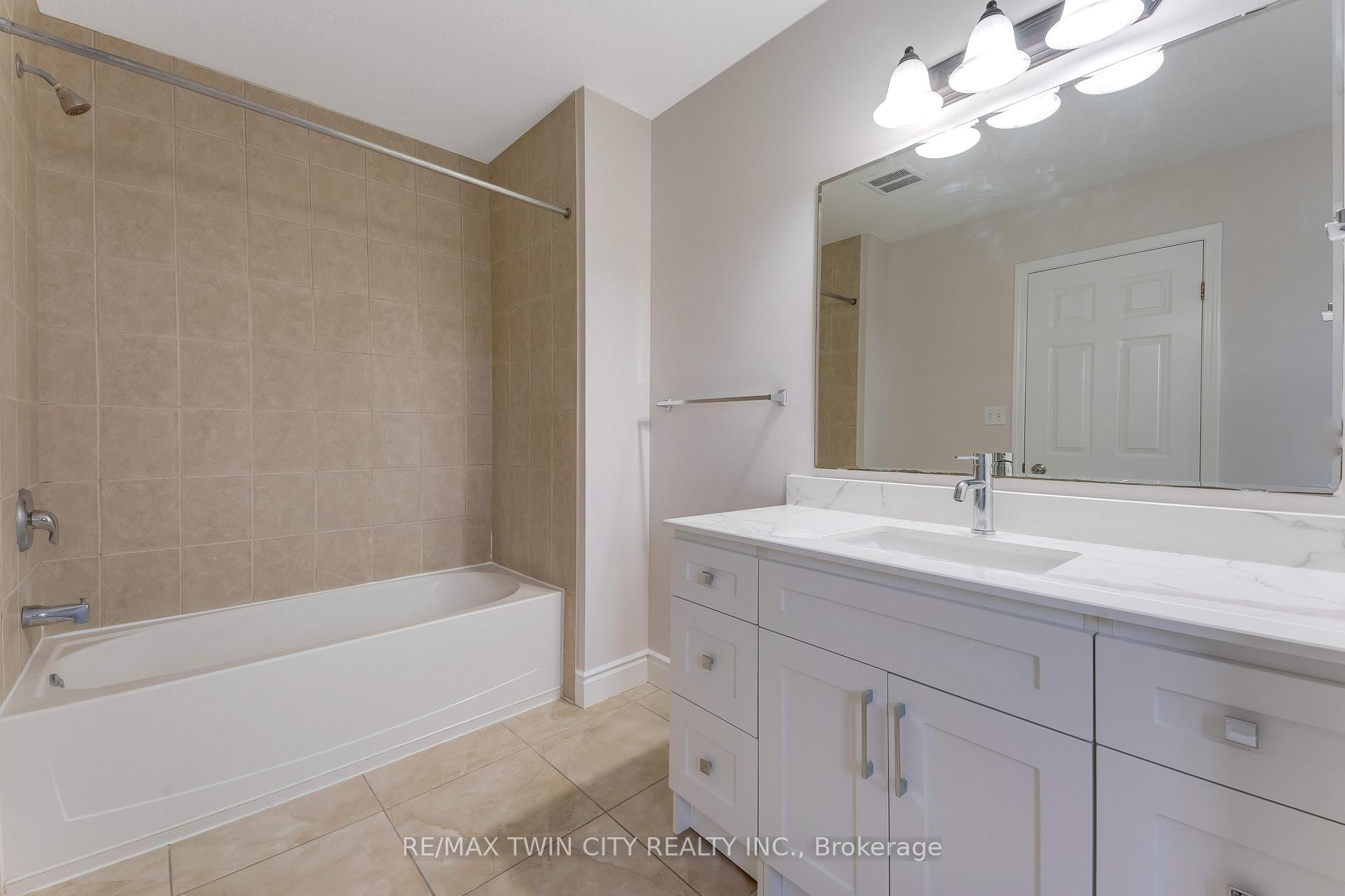 Photo 28 of 1263 Countrystone Drive, Kitchener, Highland West — HOMEH