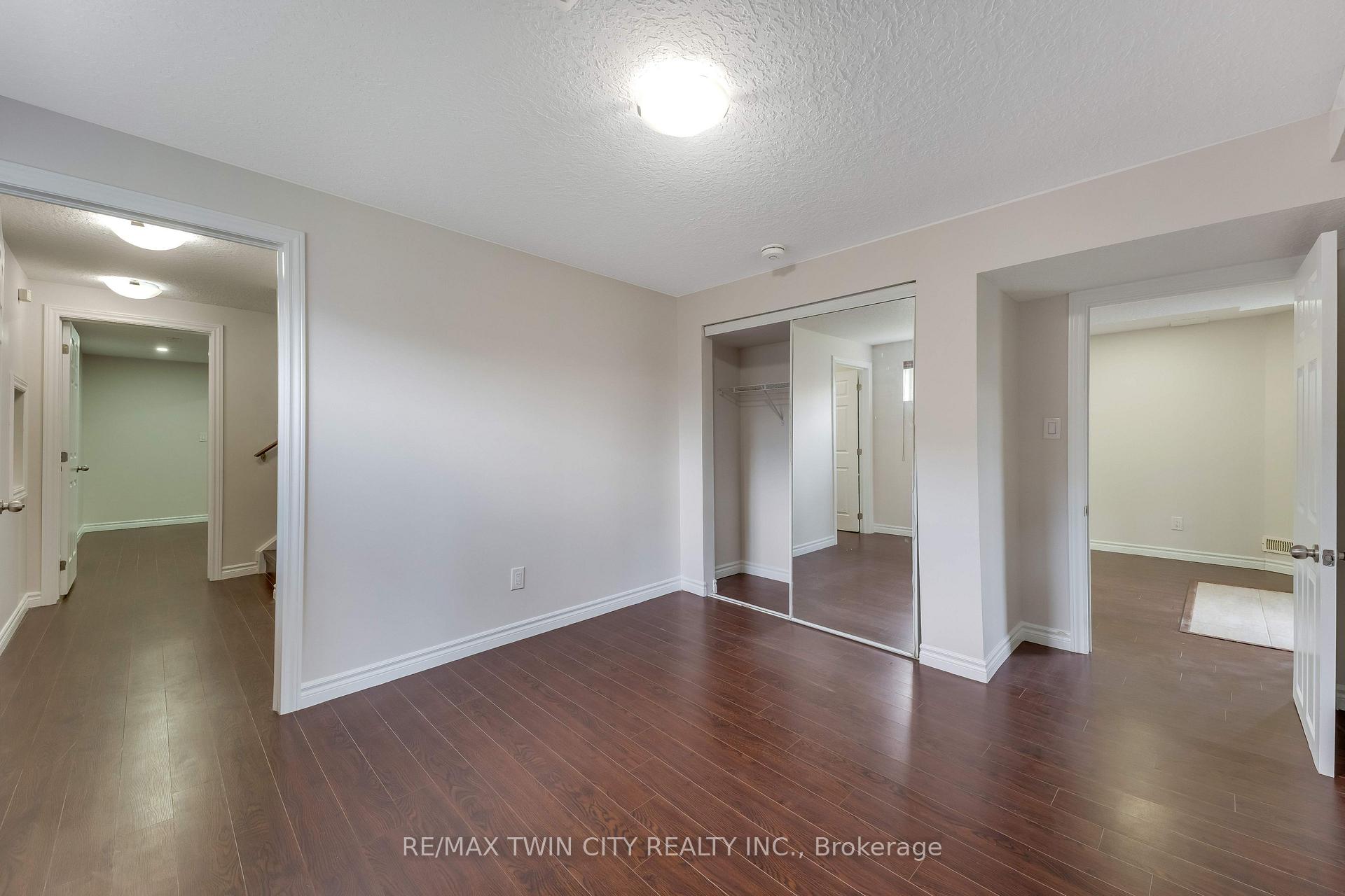 Photo 31 of 1263 Countrystone Drive, Kitchener, Highland West — HOMEH