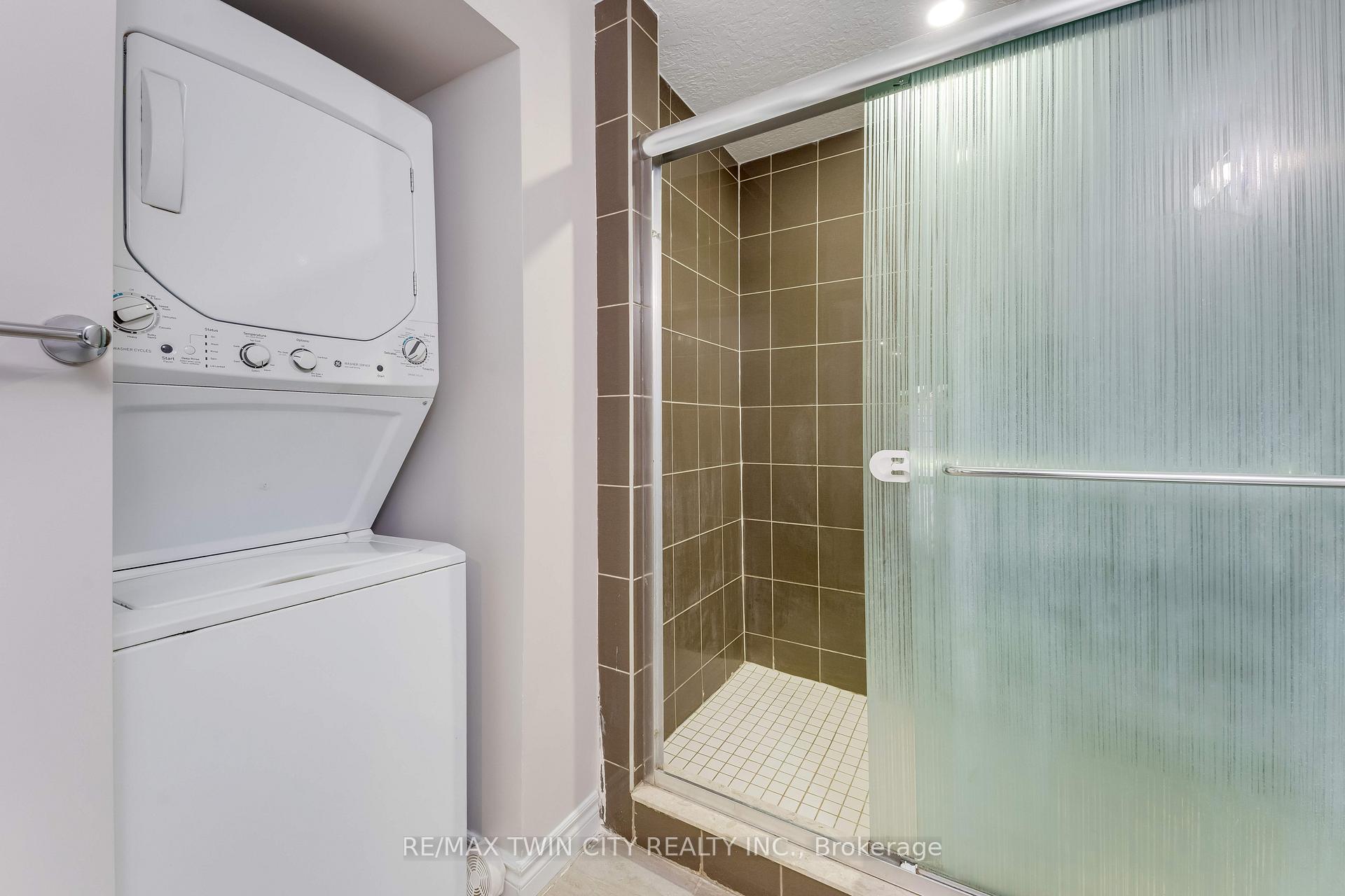 Photo 38 of 1263 Countrystone Drive, Kitchener, Highland West — HOMEH
