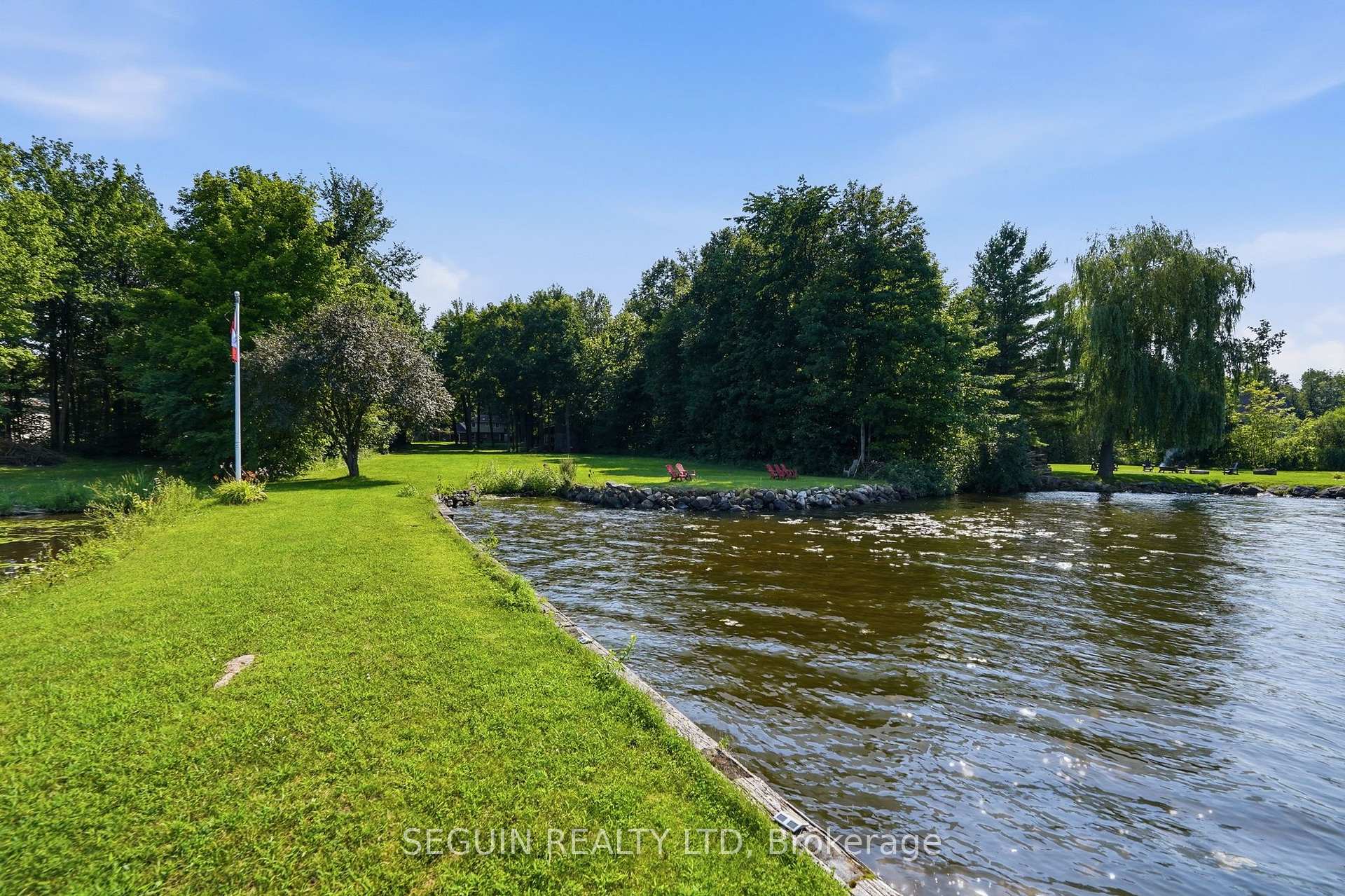 Photo 10 of 2865 Front Road, Champlain, Champlain Twp — HOMEH