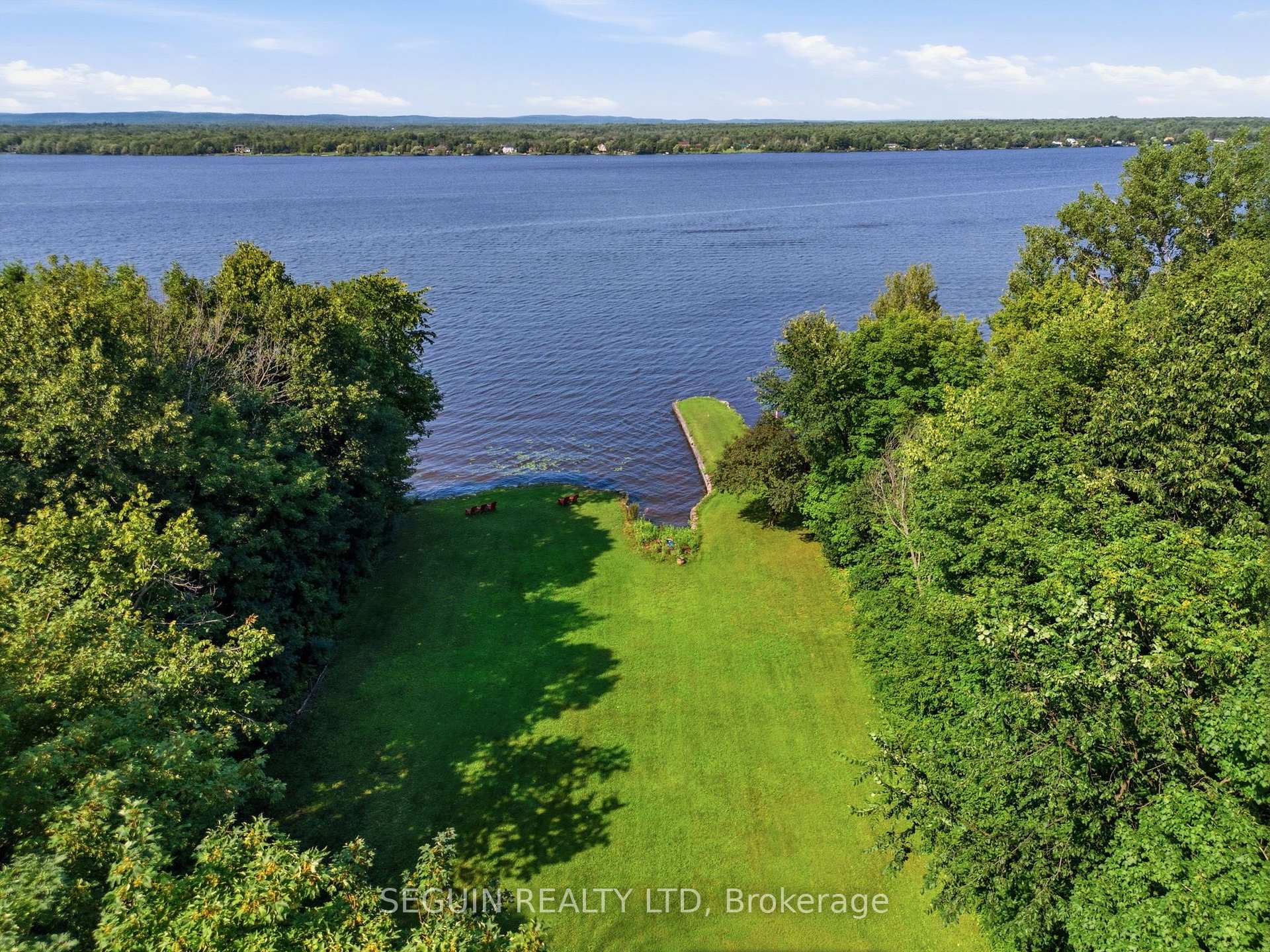 Photo 11 of 2865 Front Road, Champlain, Champlain Twp — HOMEH