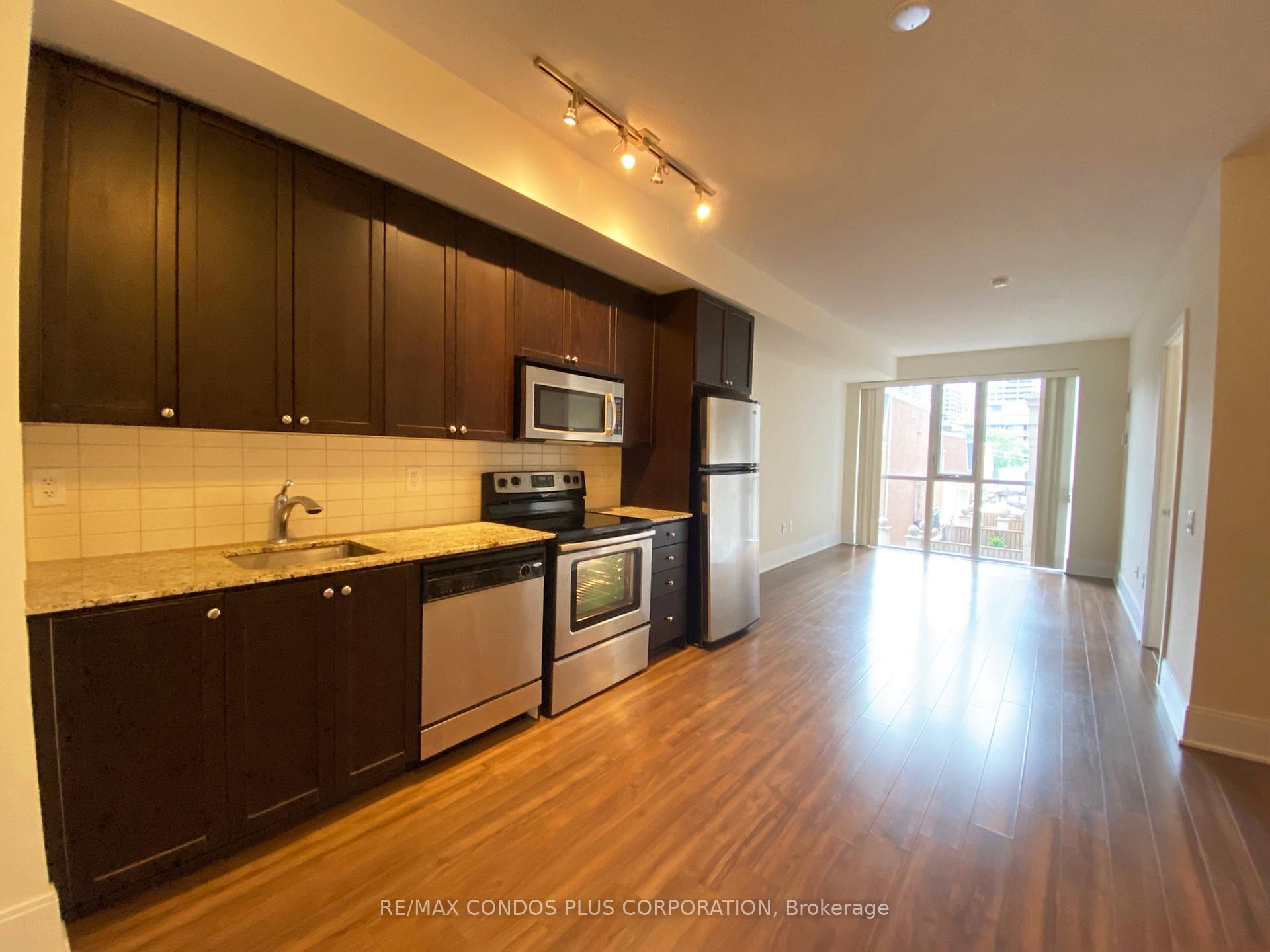 Photo 3 of Unit 325, 560 Front Street W, Toronto, Waterfront Communities — HOMEH