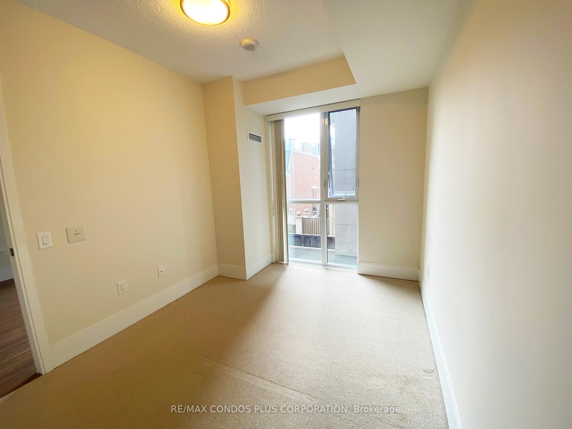 Photo 11 of Unit 325, 560 Front Street W, Toronto, Waterfront Communities — HOMEH