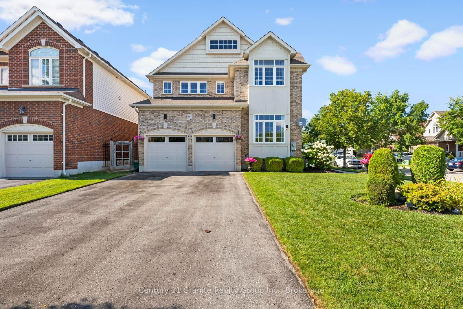 Photo 2 of 94 Hockley Avenue, Clarington, Bowmanville — HOMEH
