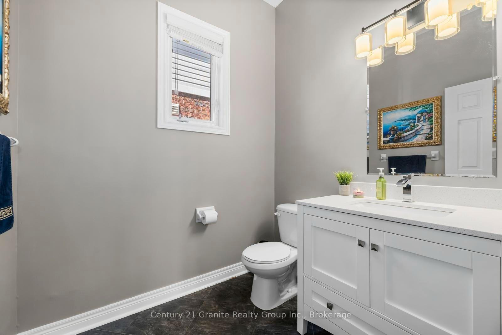 Photo 8 of 94 Hockley Avenue, Clarington, Bowmanville — HOMEH