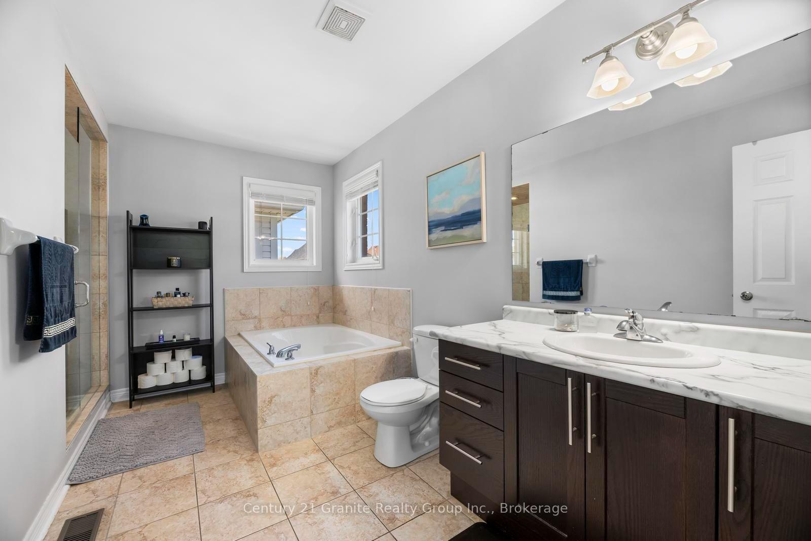 Photo 22 of 94 Hockley Avenue, Clarington, Bowmanville — HOMEH