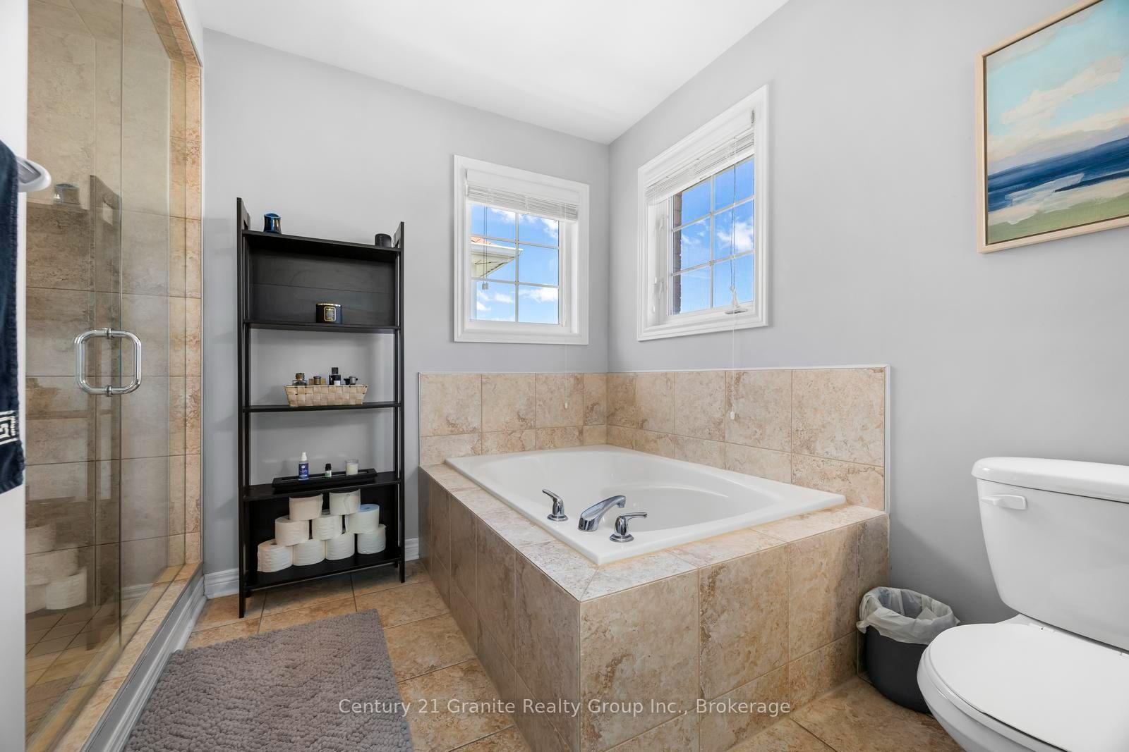 Photo 23 of 94 Hockley Avenue, Clarington, Bowmanville — HOMEH