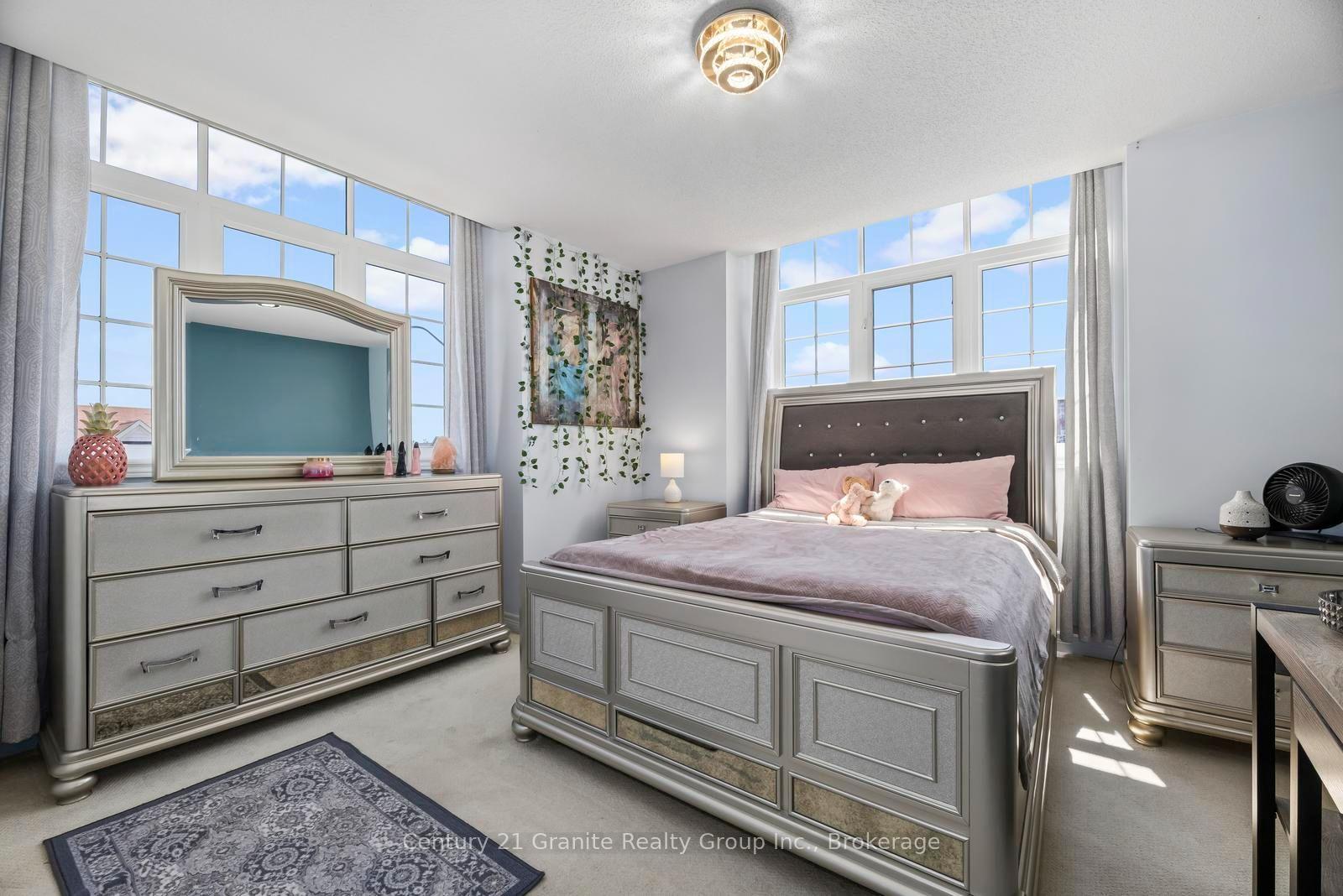 Photo 27 of 94 Hockley Avenue, Clarington, Bowmanville — HOMEH