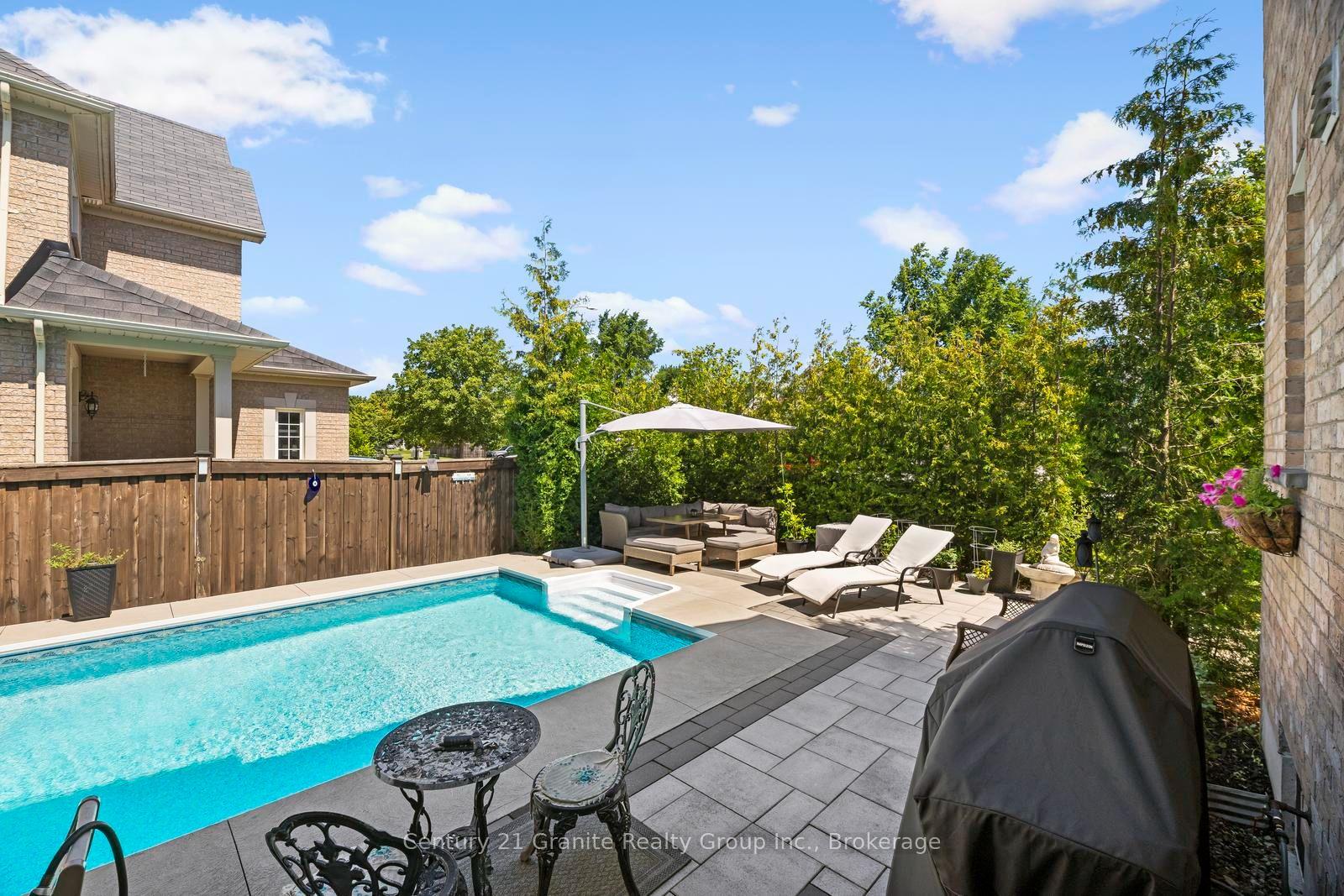Photo 43 of 94 Hockley Avenue, Clarington, Bowmanville — HOMEH