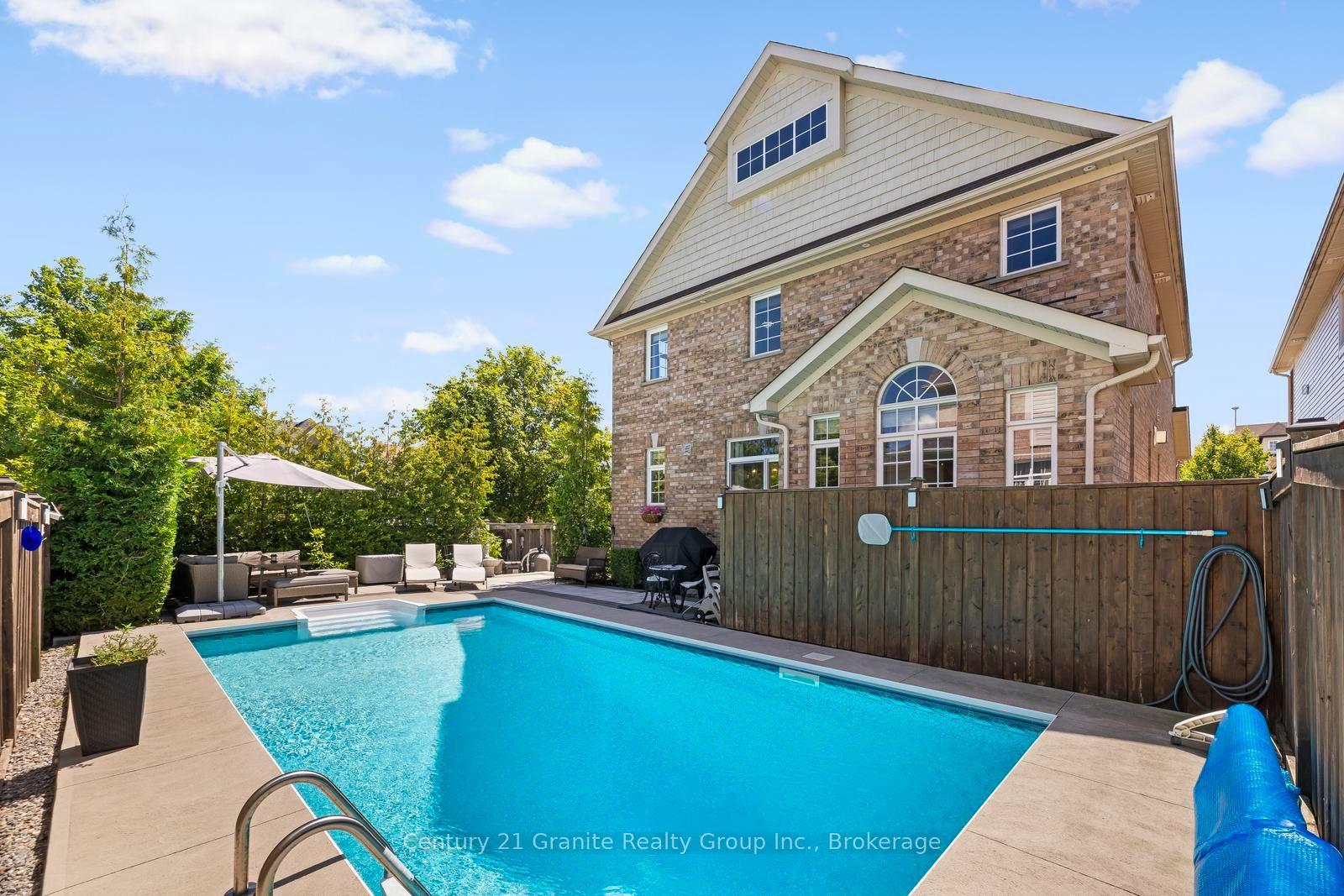 Photo 49 of 94 Hockley Avenue, Clarington, Bowmanville — HOMEH