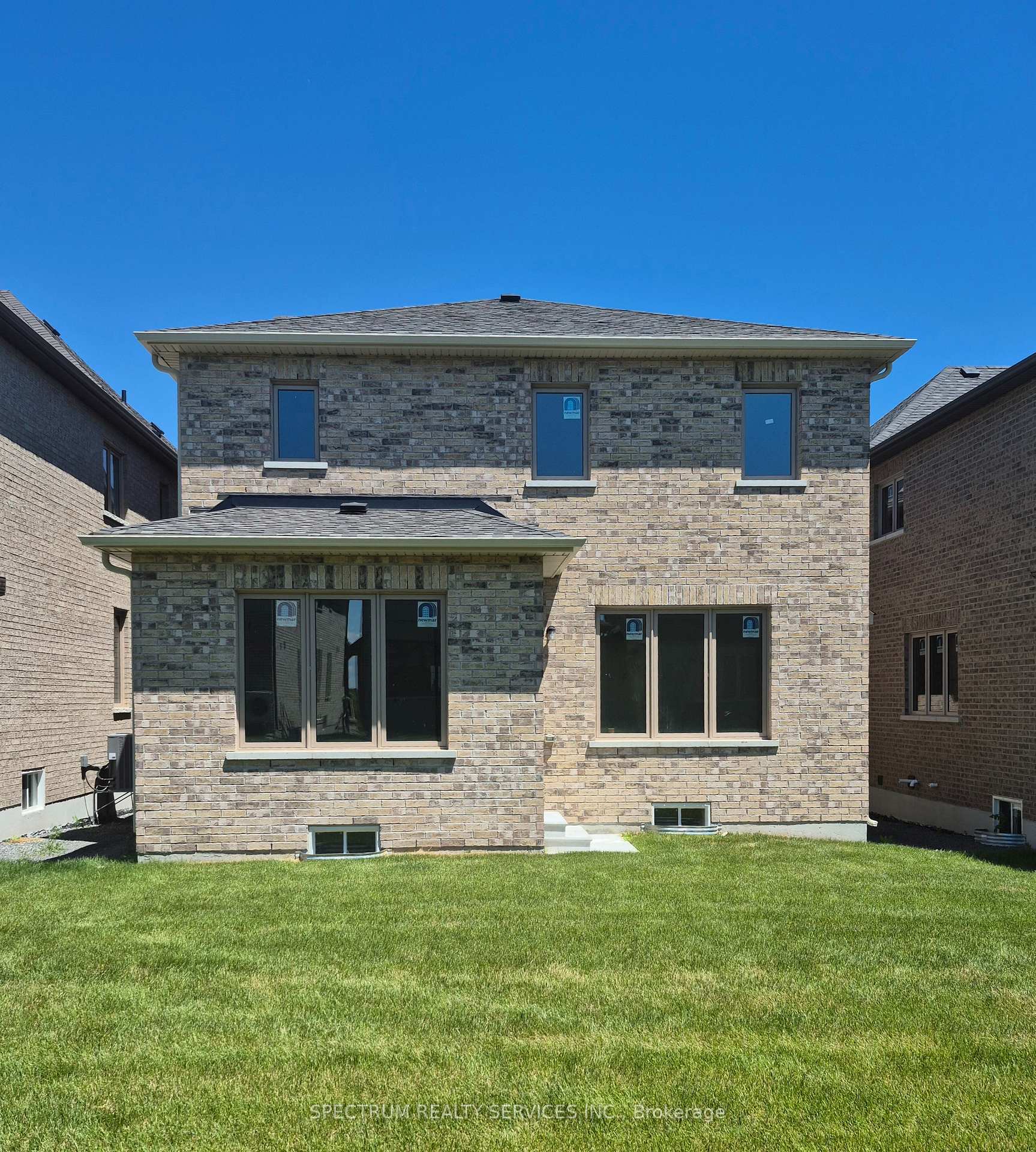 Photo 5 of 18 Rogerson Street, Clarington, Newcastle — HOMEH