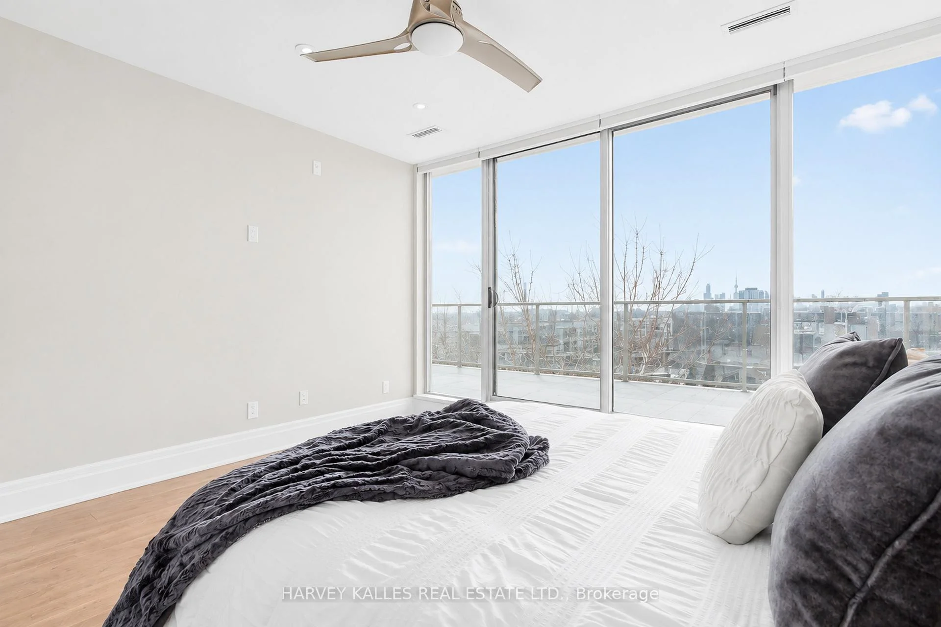 Photo 32 of Unit 404, 1 Rainsford Road, Toronto, The Beaches — HOMEH