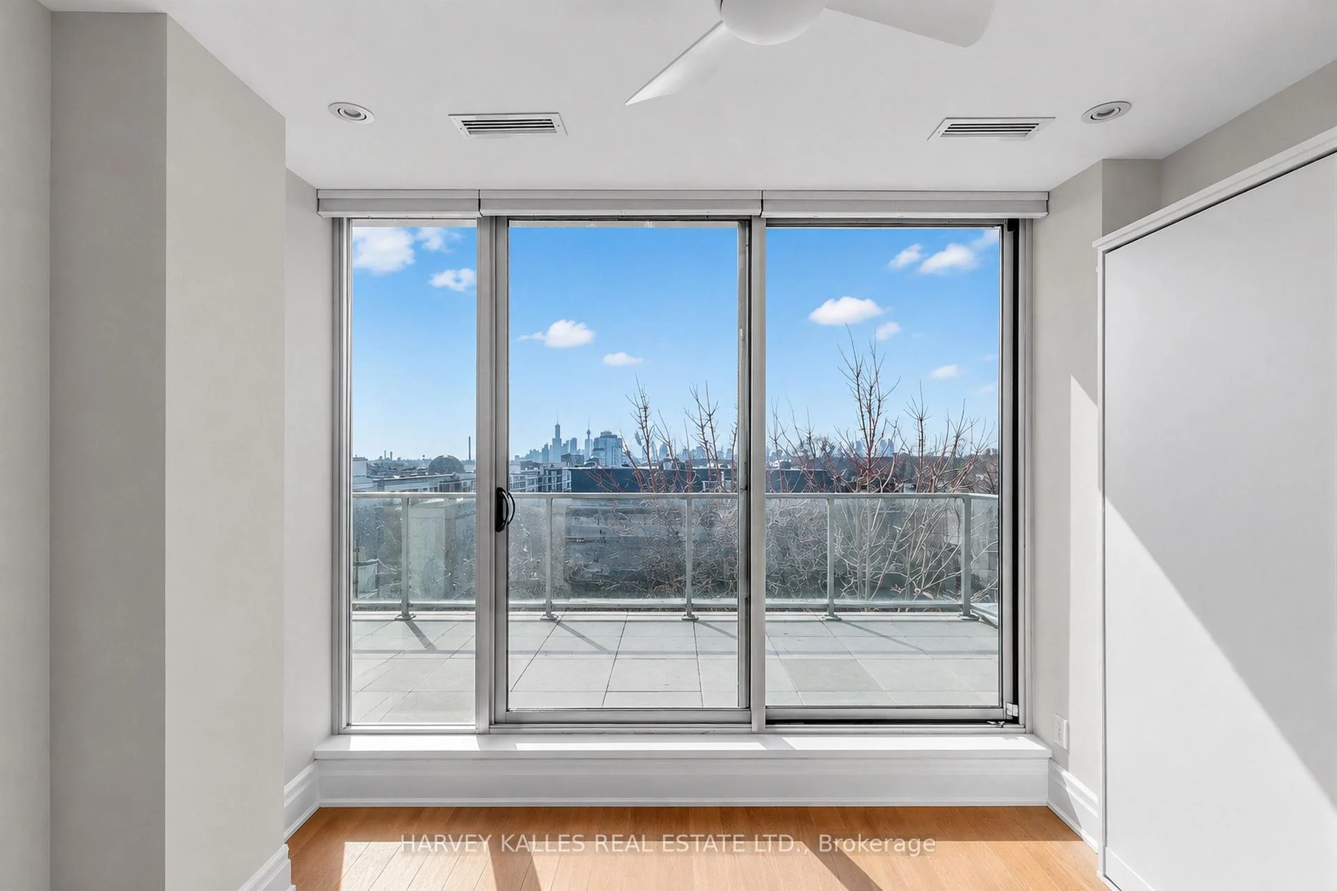 Photo 37 of Unit 404, 1 Rainsford Road, Toronto, The Beaches — HOMEH