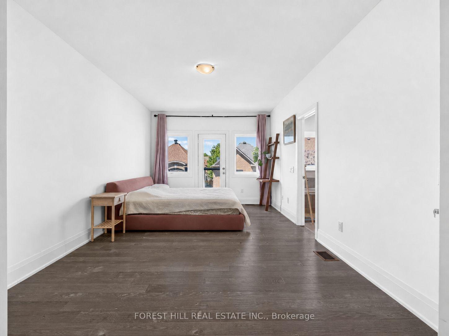Photo 10 of 62 Hesperus Road, Vaughan, Patterson — HOMEH