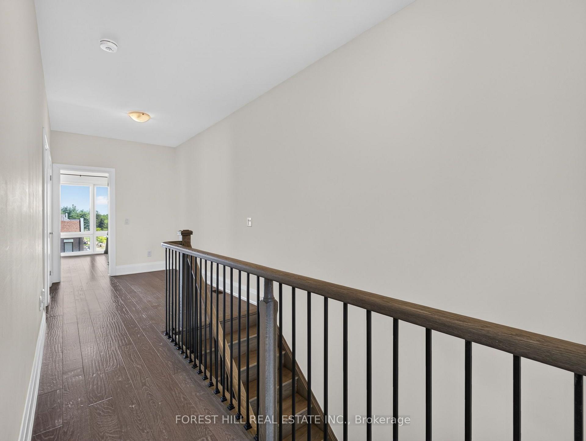 Photo 30 of 62 Hesperus Road, Vaughan, Patterson — HOMEH