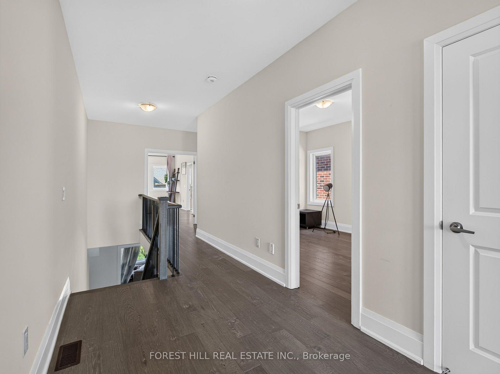 Photo 31 of 62 Hesperus Road, Vaughan, Patterson — HOMEH