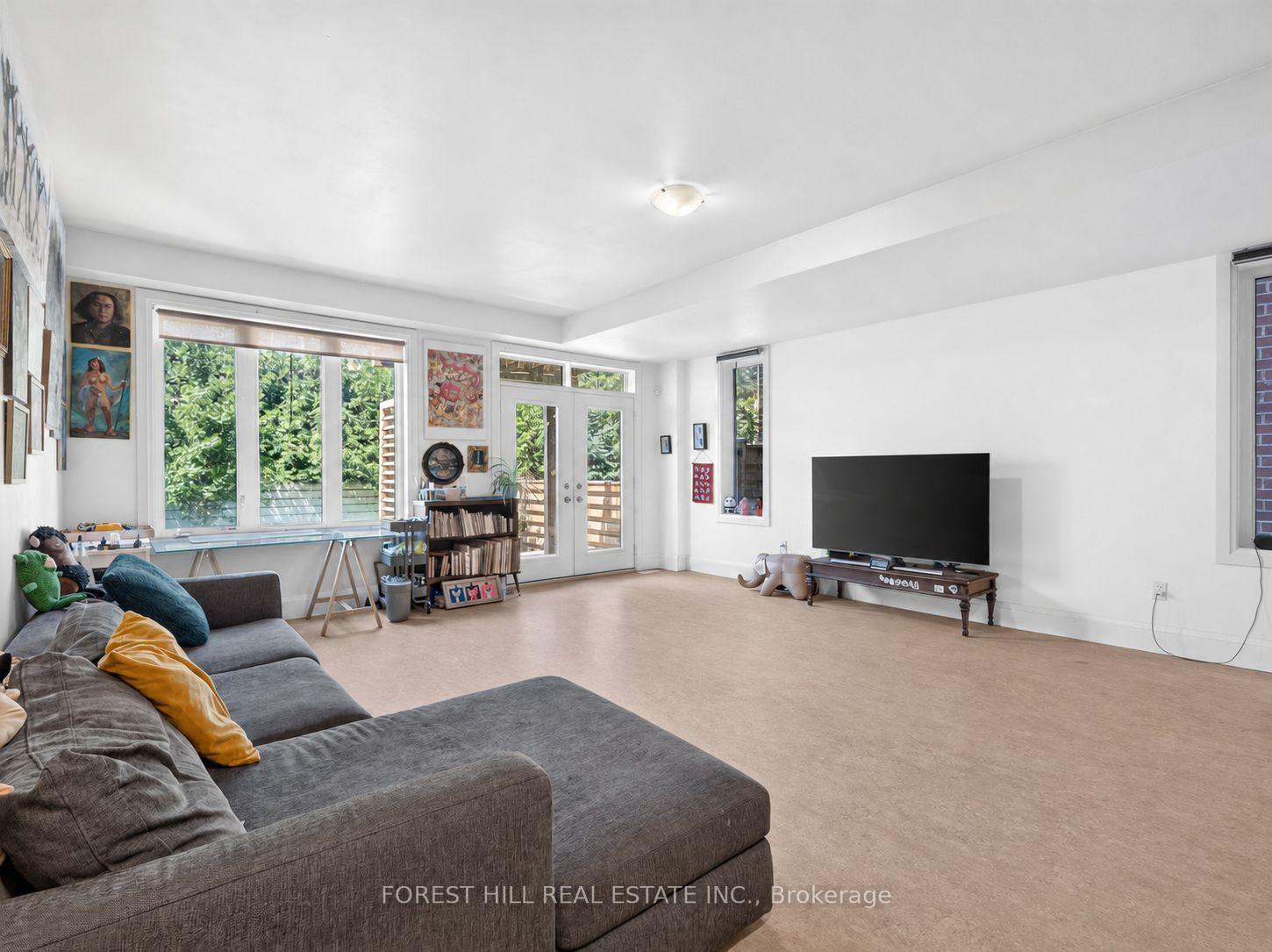 Photo 35 of 62 Hesperus Road, Vaughan, Patterson — HOMEH