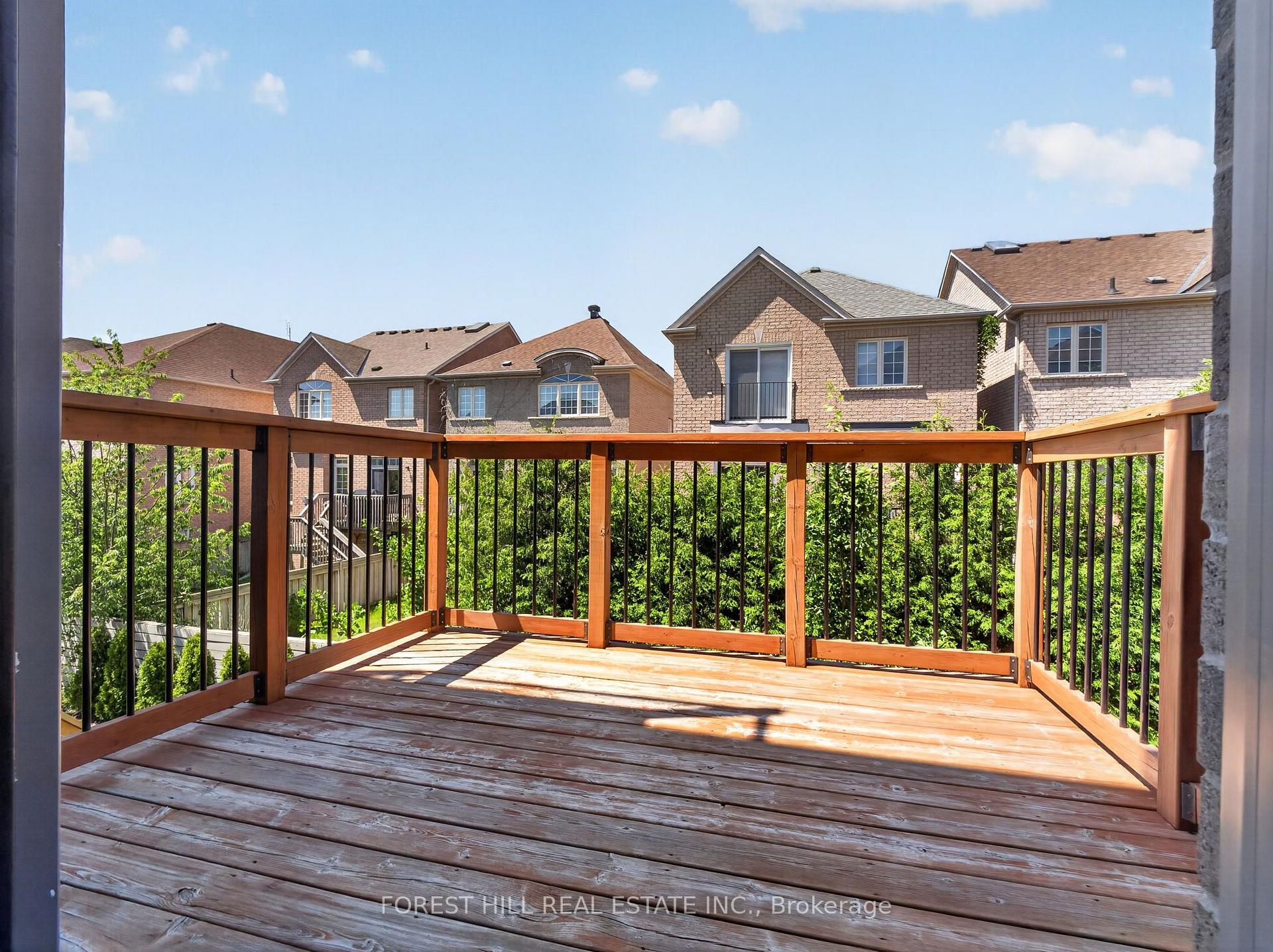 Photo 37 of 62 Hesperus Road, Vaughan, Patterson — HOMEH