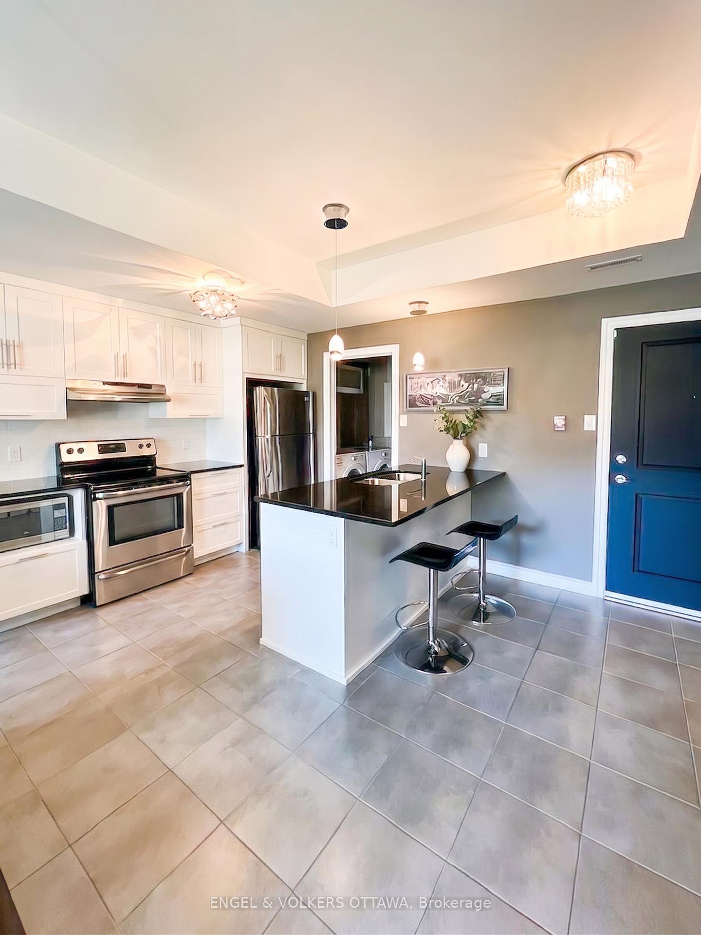 Photo 4 of Unit 1, 25 Earlton Private, Ottawa, Kanata - Kanata Lakes/Heritage Hills — HOMEH