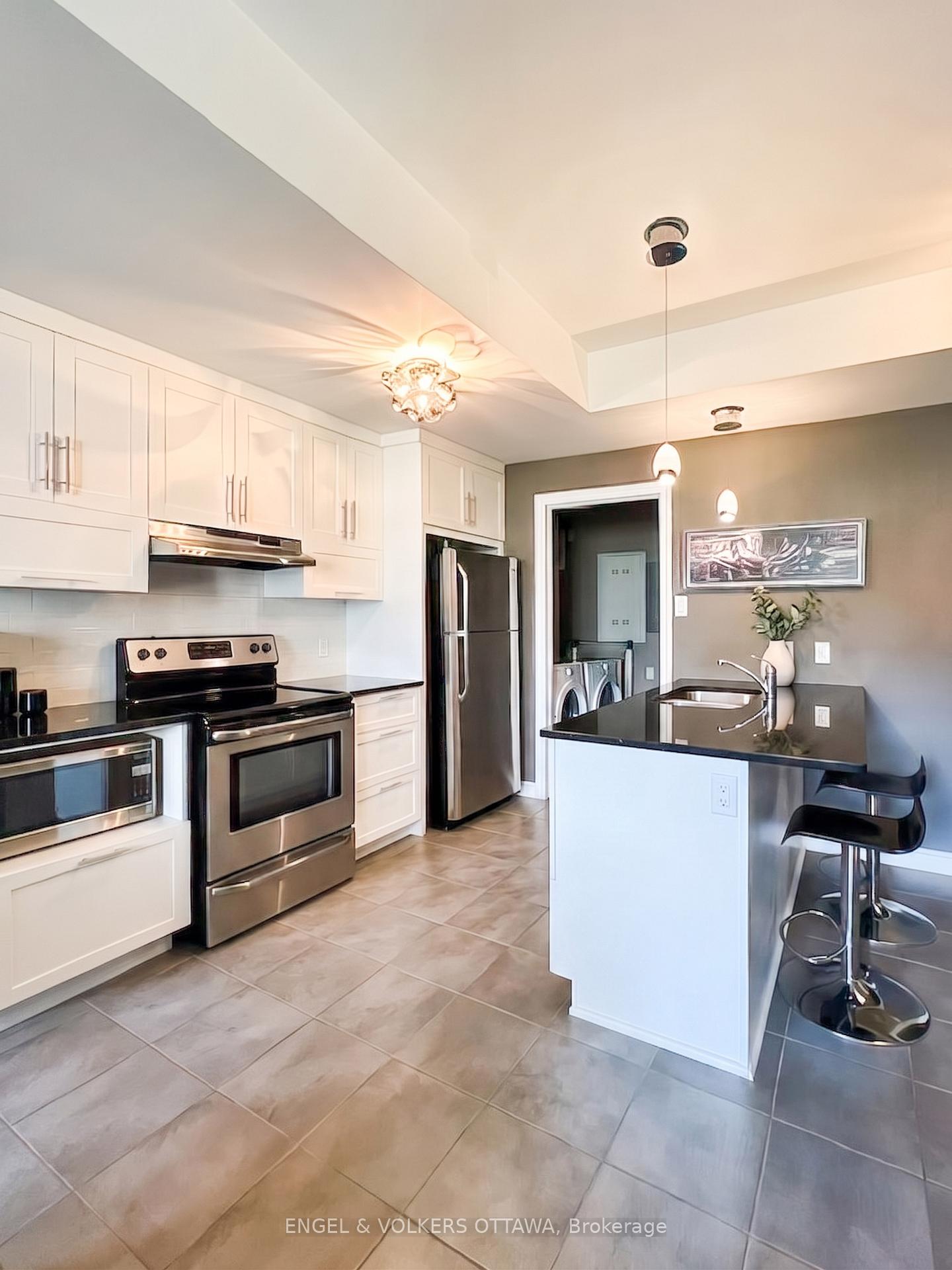 Photo 6 of Unit 1, 25 Earlton Private, Ottawa, Kanata - Kanata Lakes/Heritage Hills — HOMEH