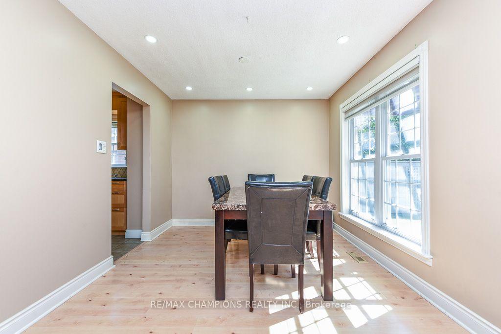 Photo 19 of 163 Simmons Boulevard, Brampton, Madoc — HOMEH
