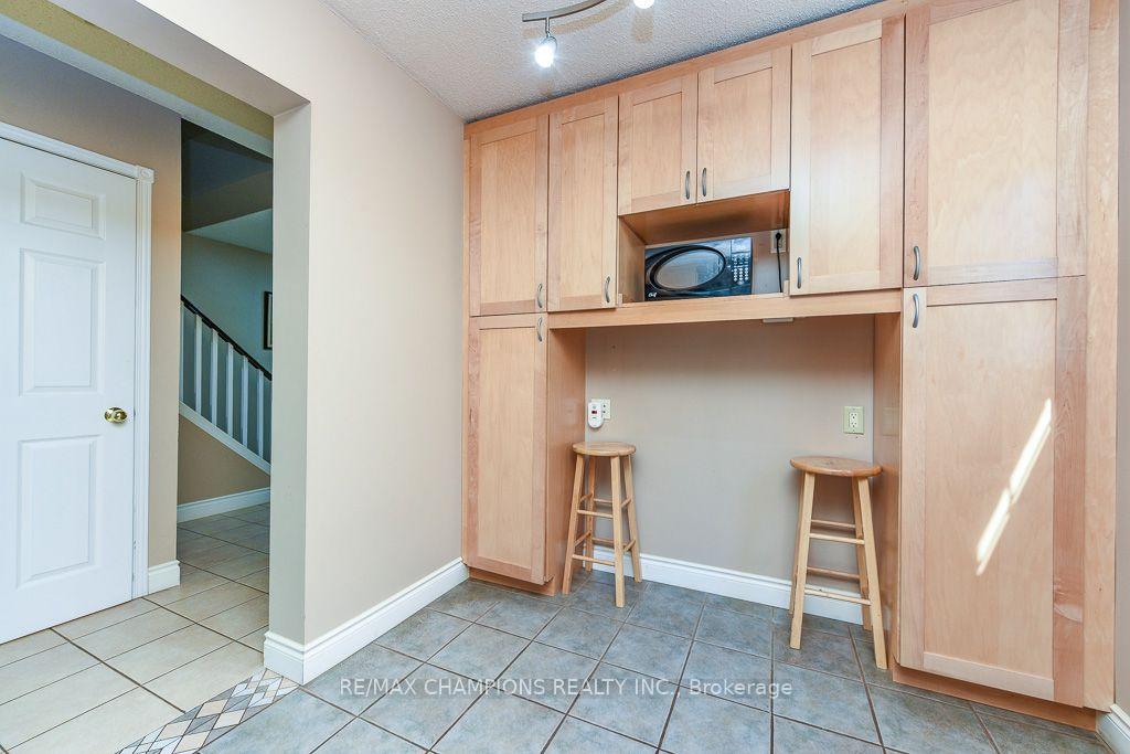 Photo 45 of 163 Simmons Boulevard, Brampton, Madoc — HOMEH