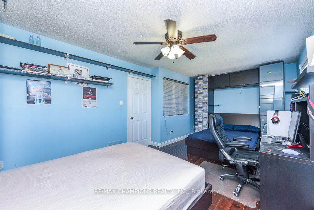 Photo 55 of 163 Simmons Boulevard, Brampton, Madoc — HOMEH