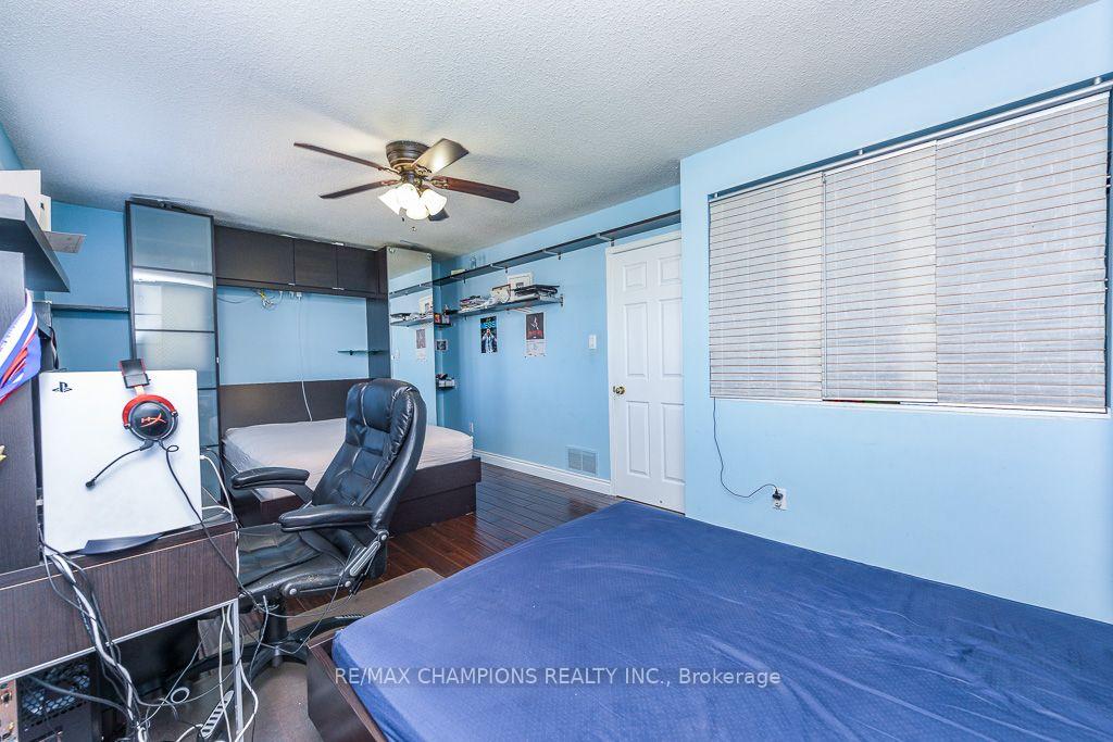 Photo 59 of 163 Simmons Boulevard, Brampton, Madoc — HOMEH