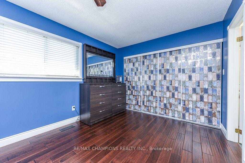 Photo 93 of 163 Simmons Boulevard, Brampton, Madoc — HOMEH