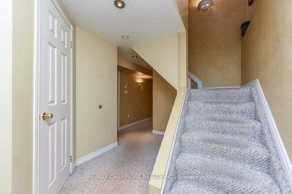 Photo 95 of 163 Simmons Boulevard, Brampton, Madoc — HOMEH