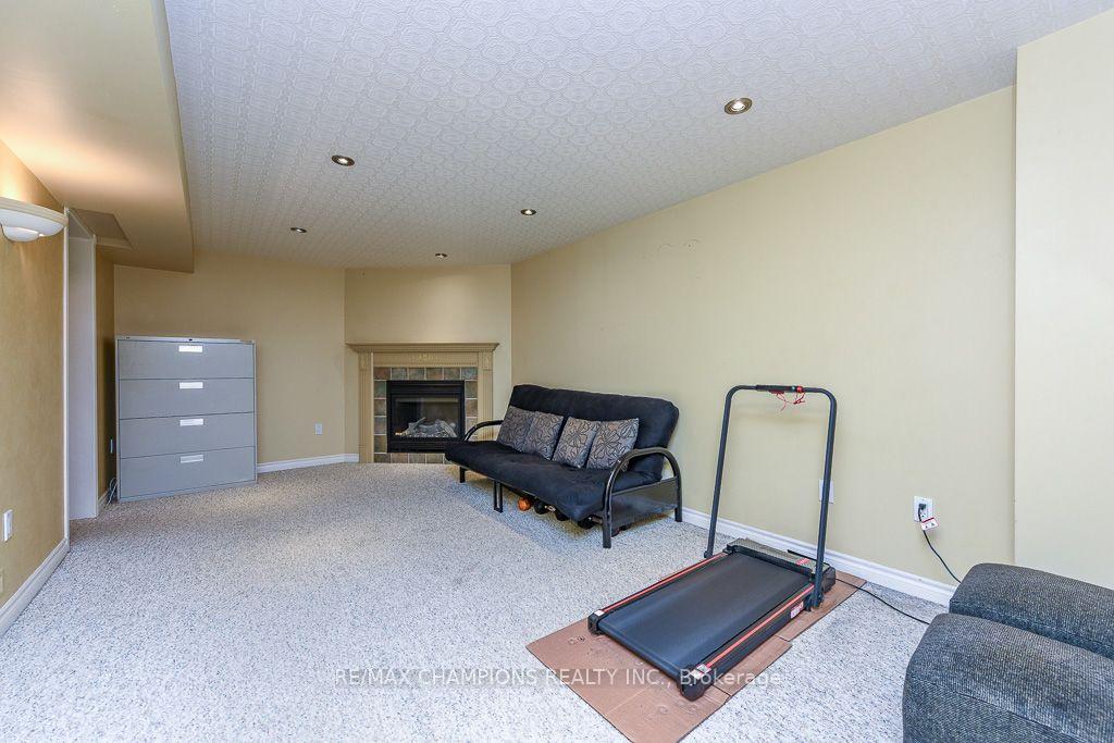 Photo 74 of 163 Simmons Boulevard, Brampton, Madoc — HOMEH