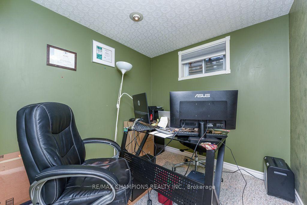 Photo 80 of 163 Simmons Boulevard, Brampton, Madoc — HOMEH