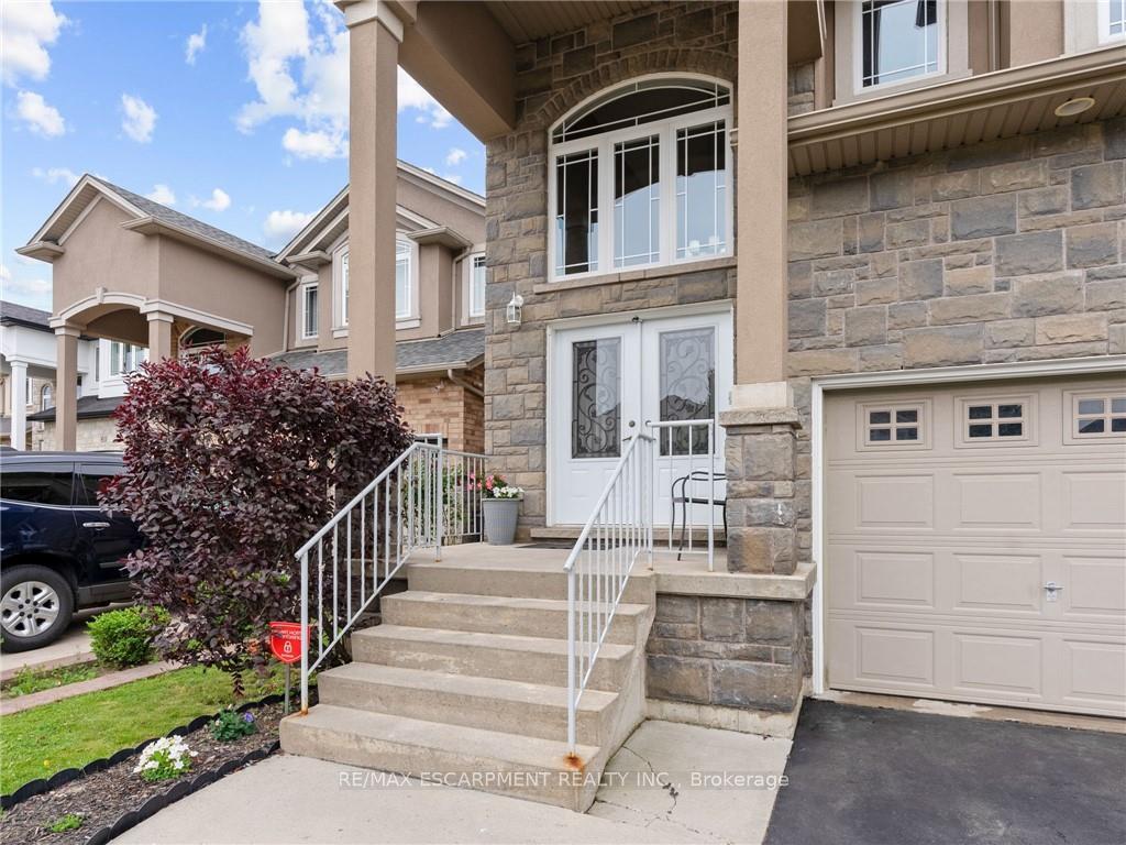 Photo 5 of 52 Arrowhead Drive, Hamilton, Chappel — HOMEH