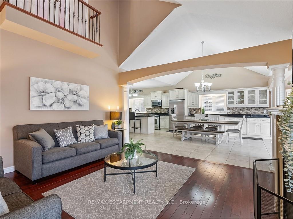 Photo 17 of 52 Arrowhead Drive, Hamilton, Chappel — HOMEH