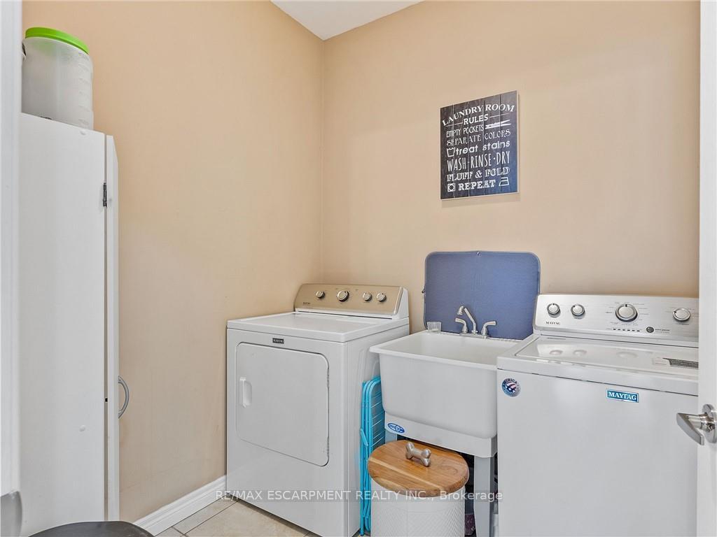 Photo 21 of 52 Arrowhead Drive, Hamilton, Chappel — HOMEH