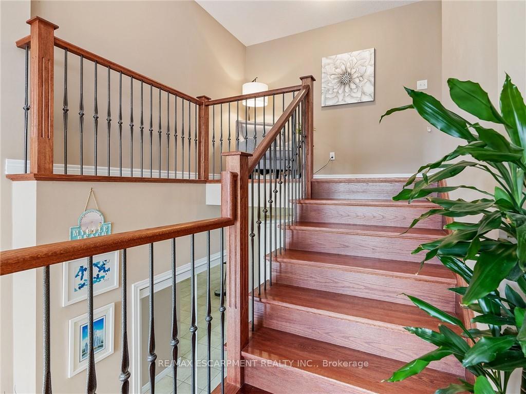 Photo 23 of 52 Arrowhead Drive, Hamilton, Chappel — HOMEH