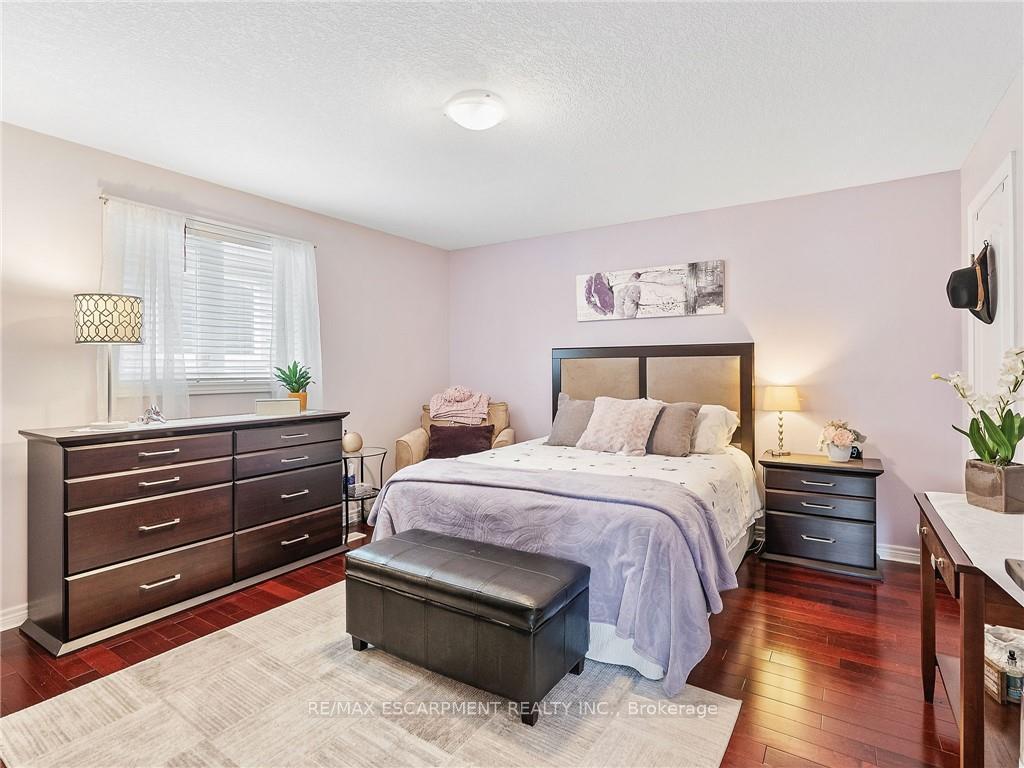 Photo 24 of 52 Arrowhead Drive, Hamilton, Chappel — HOMEH