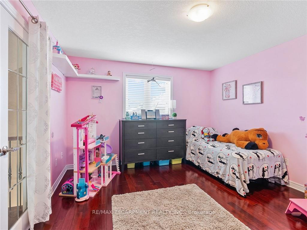 Photo 27 of 52 Arrowhead Drive, Hamilton, Chappel — HOMEH