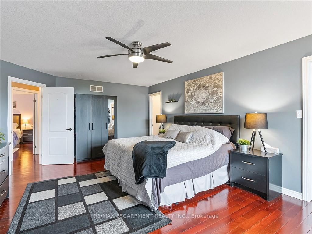 Photo 31 of 52 Arrowhead Drive, Hamilton, Chappel — HOMEH
