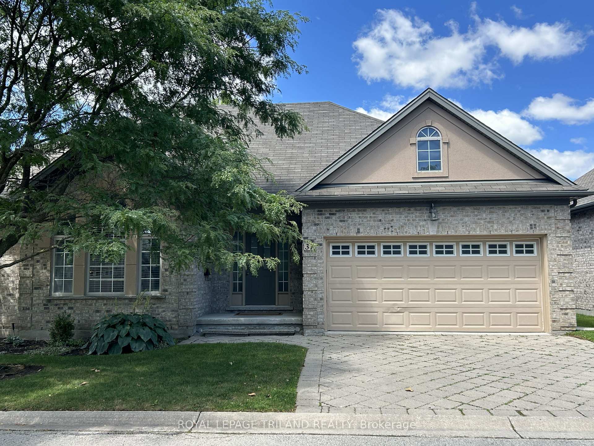 Photo 2 of Unit 31, 475 Mcgarrell Drive, London, North R — HOMEH